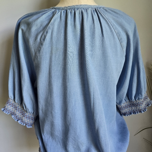 Matilda Jane Enchanted Garden Maysville Smocked Tassel Chambray Top SZ Small - Picture 9 of 13